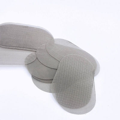 Woven Wire Mesh yang terbuat dari stainless steel wire dengan ukuran lubang yang dapat disesuaikan dan tahan asam/alkali/api